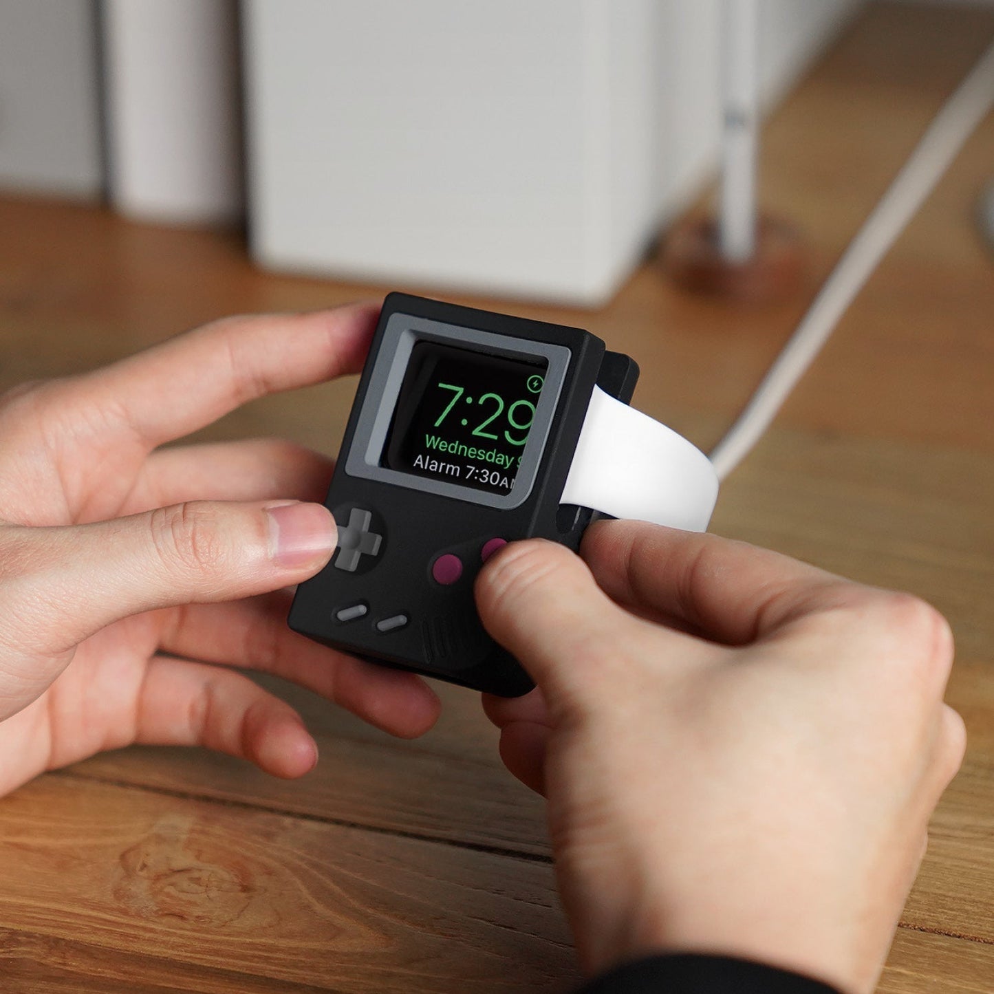 GameBoy Apple iWatch Şarj Standı